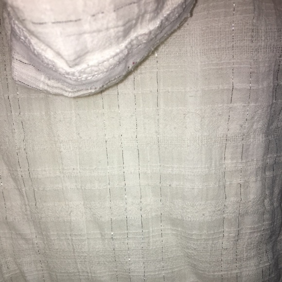 Chico’s white sparkle stripe tab-sleeve top - Picture 5 of 6